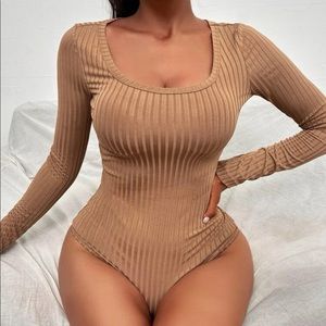 Ribbed bodysuit never worn